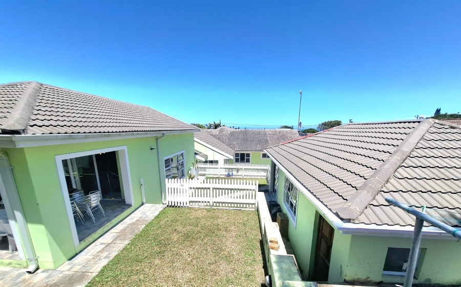 5 Bedroom Property for Sale in Gonubie Eastern Cape